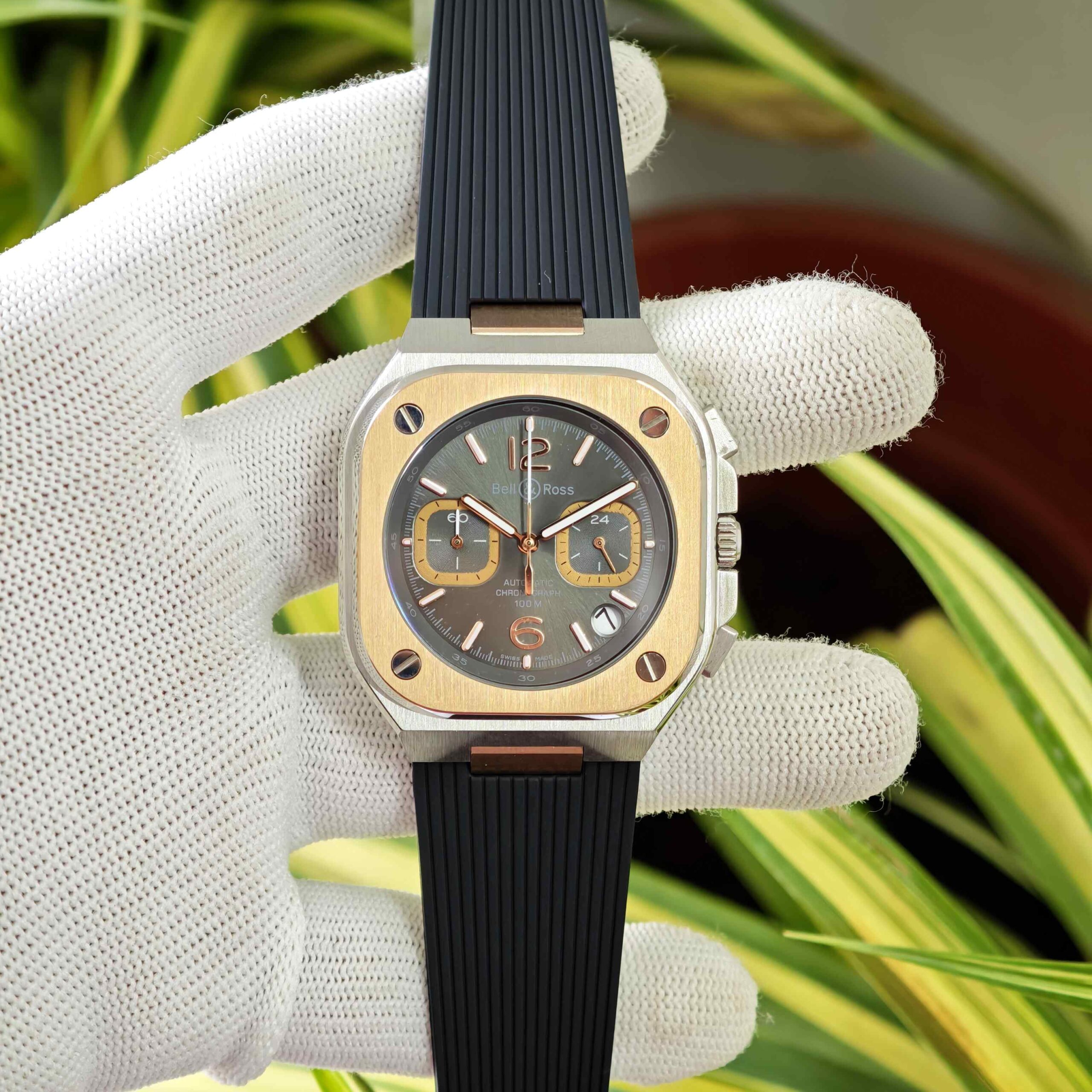 Bell & Ross Urban Chronograph Polished Gold Black Dial - Image 2