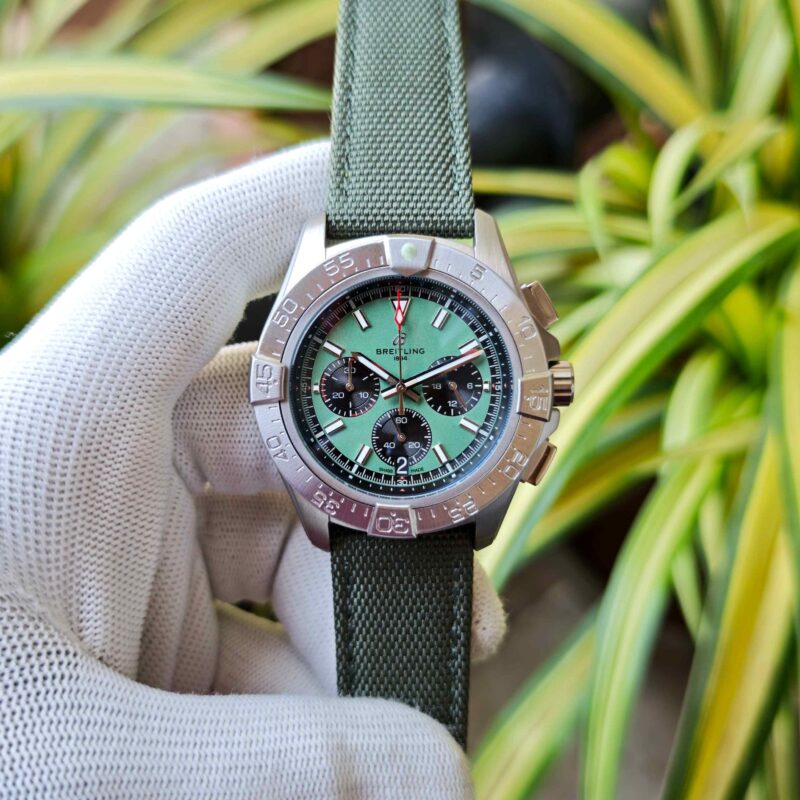 Breitling Avenger B01 Chronograph Steel Green Dial Green Leather