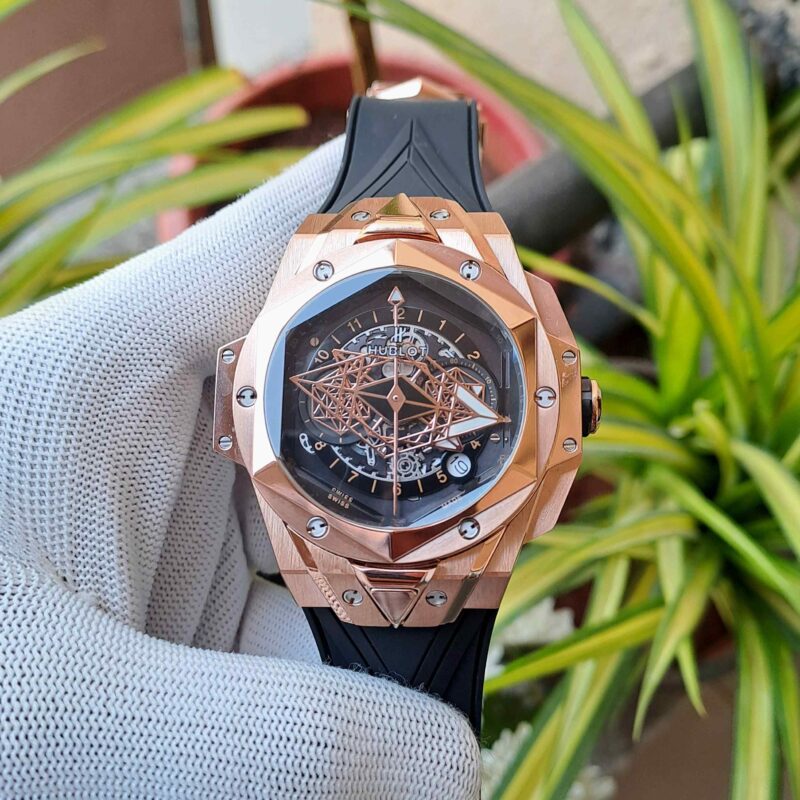 Hublot Big Bang UNICO Sang Bleu II Rose Gold Black Dial Black Rubber