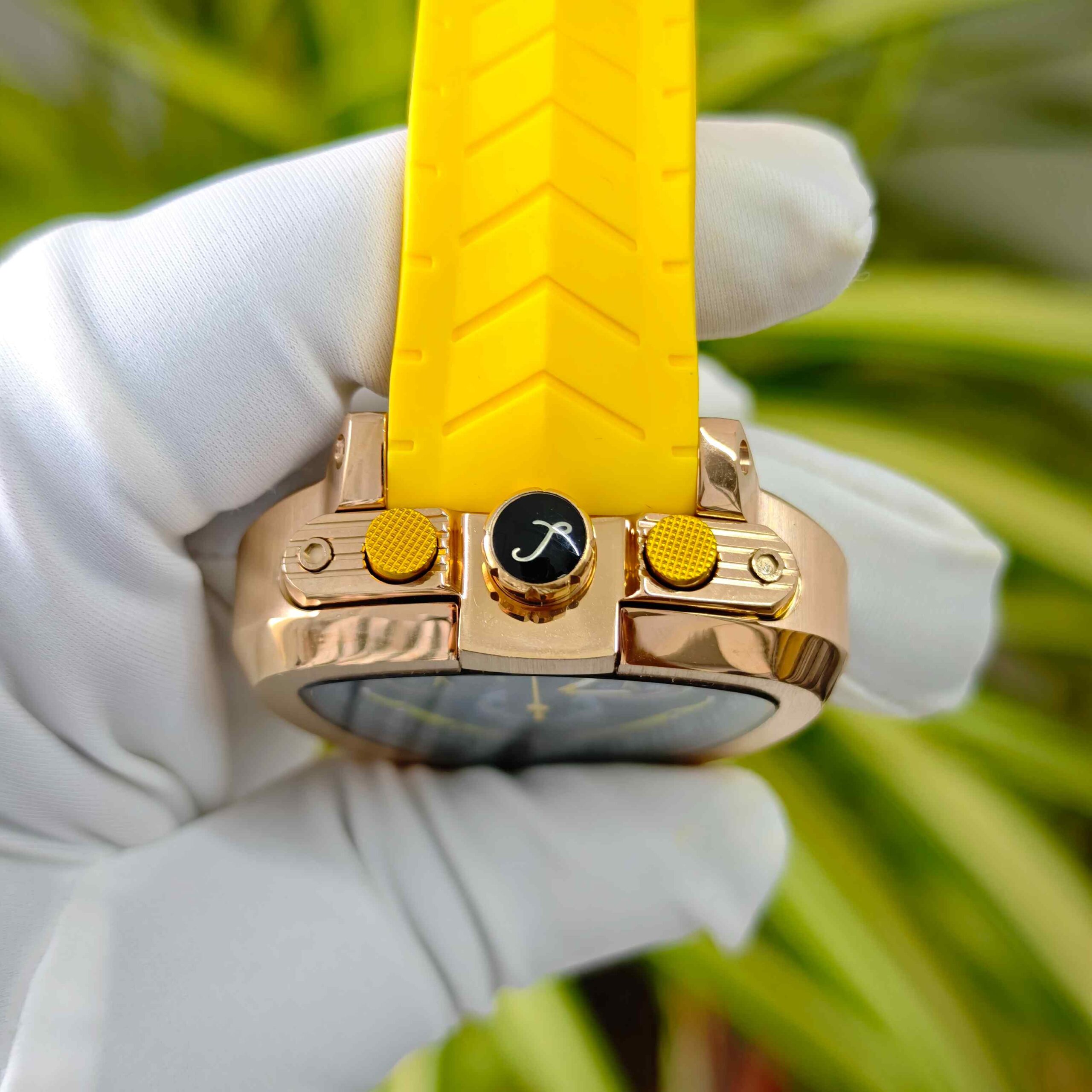 Lamborghini Spyder Chronograph Rose Gold Yellow Strap Limited Edition - Image 3