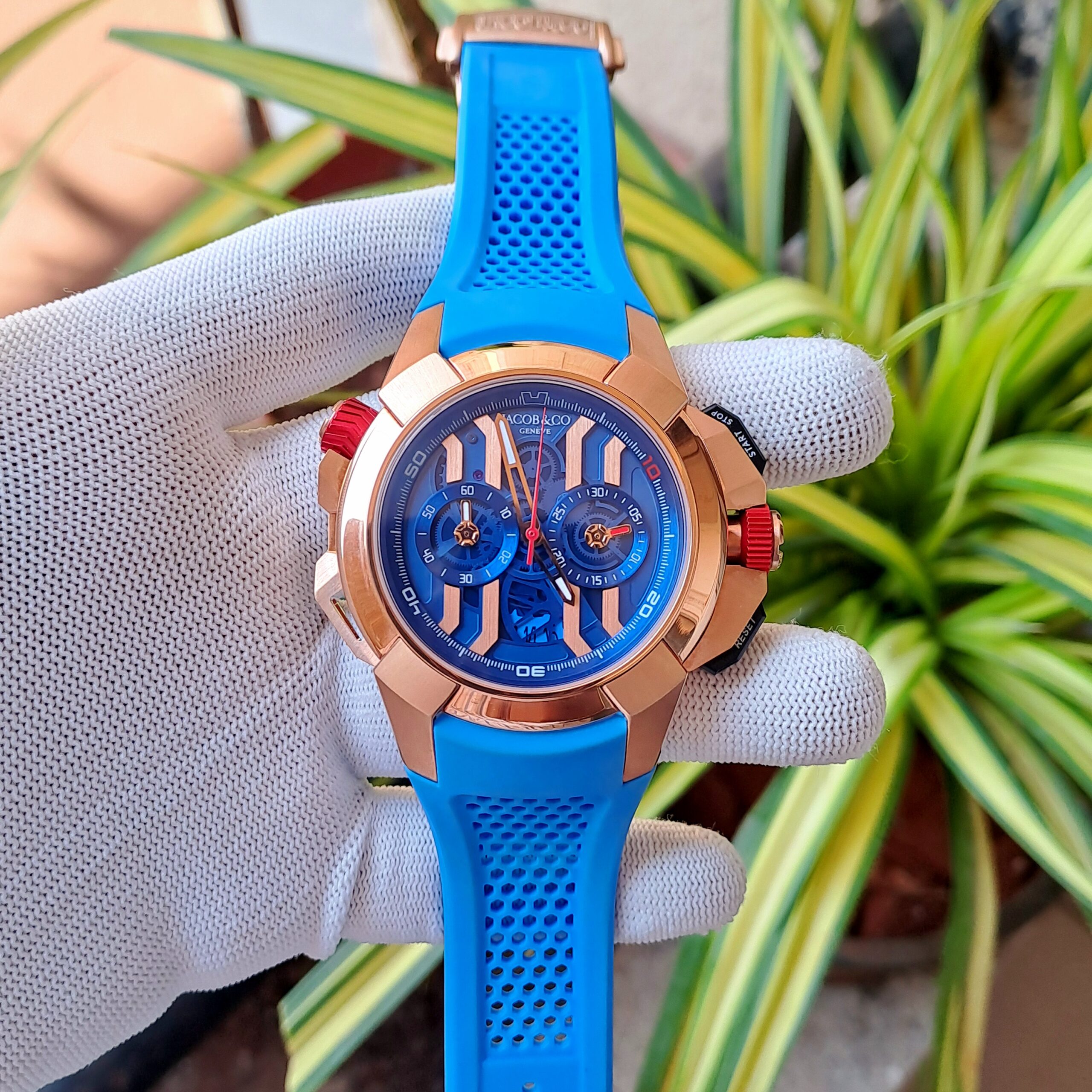 Jacob & Co Epic X Chronograph Rose Gold Blue Dial Blue Rubber - Image 2