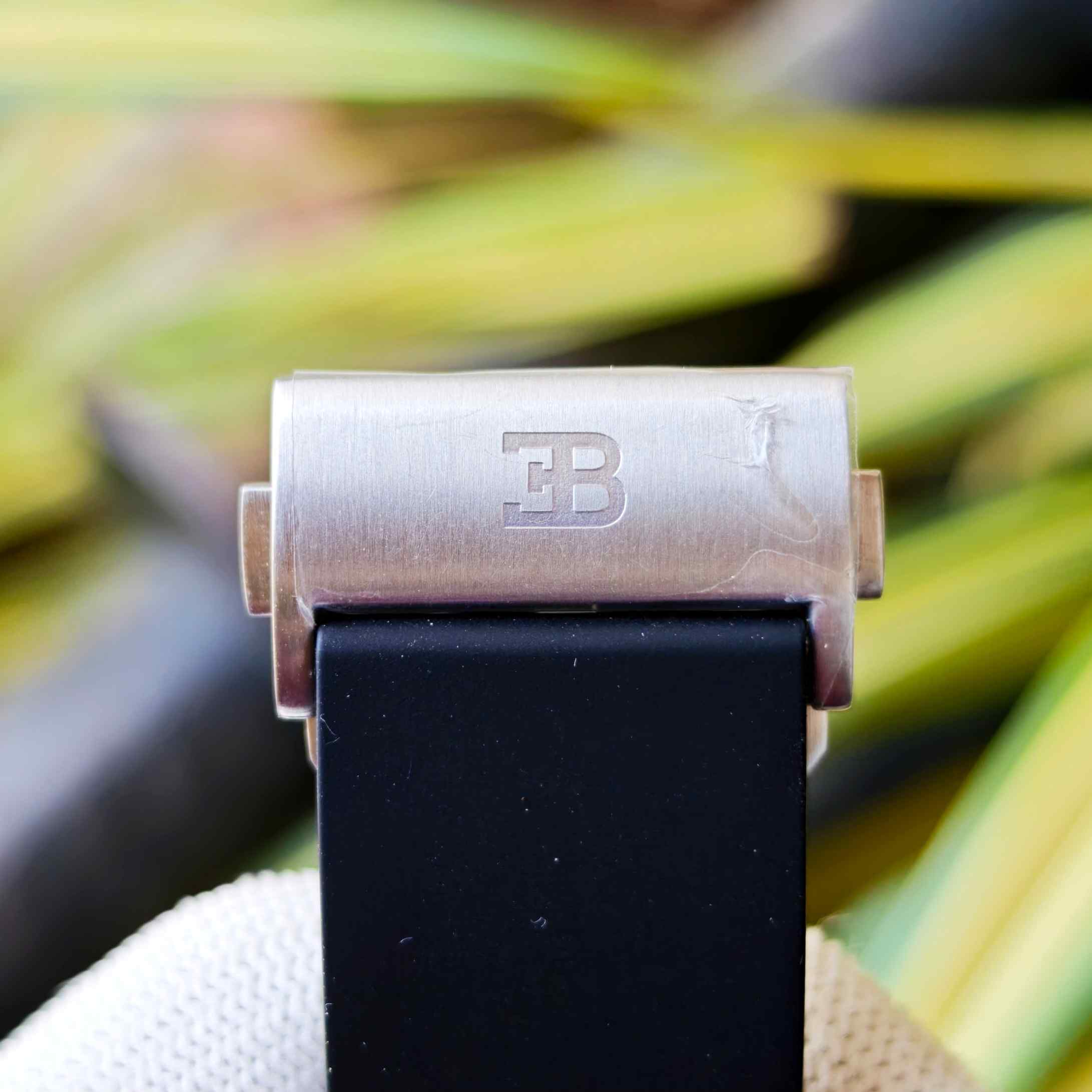 Jacob & Co. Bugatti Chiron Tourbillon Diamond Black Rubber Strap - Image 4