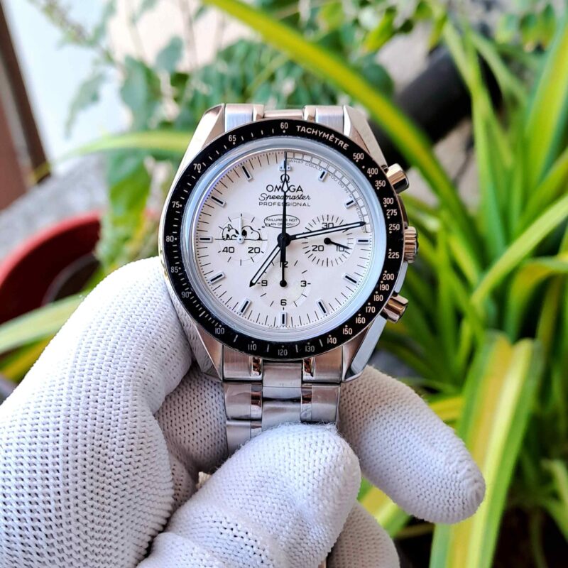 Omega Speedmaster Moonwatch Professional Failure is not an Option Silver White Dial White Chronograph