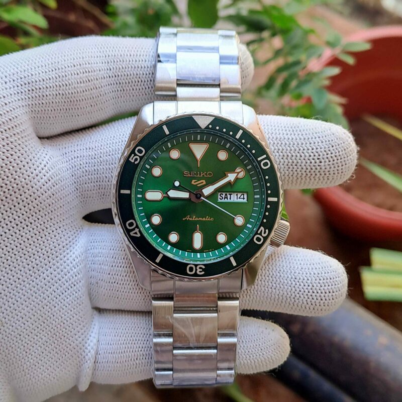 Seiko 5 Sports Steel Green Bazel Green Dial