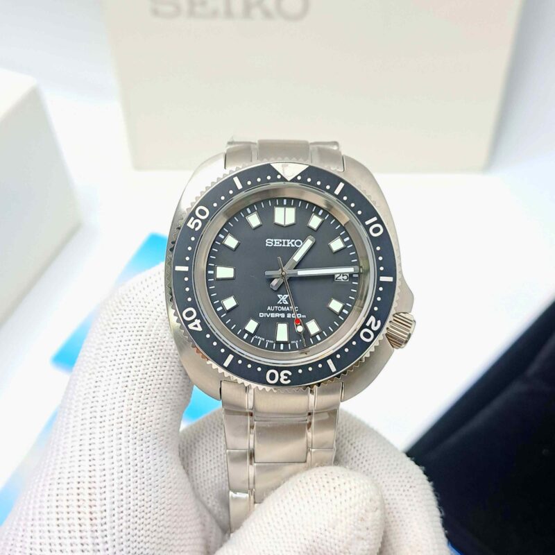 Seiko Prospex The Captain Willard 200m Divers Black Dial
