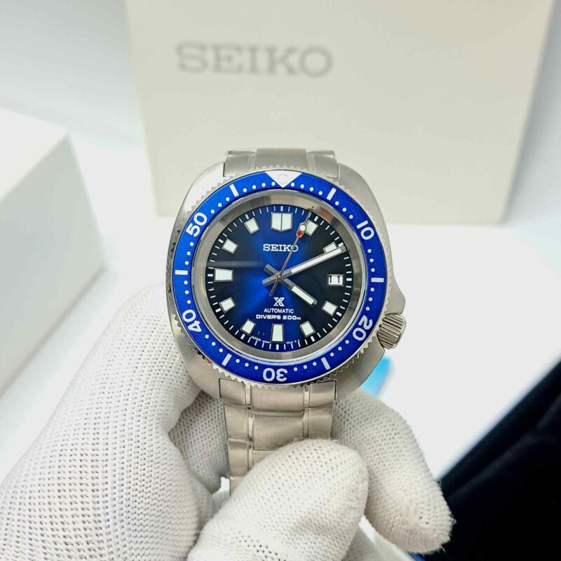 Seiko Prospex The Captain Willard 200m Divers Blue Dial