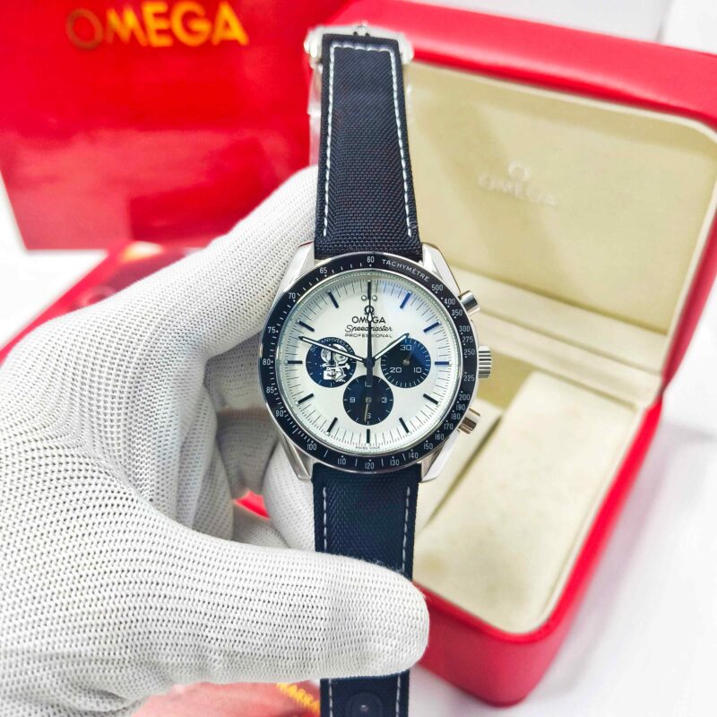 Omega Speedmaster Snoopy Award 50th Anniversary Chronograph White Dial Black Leather