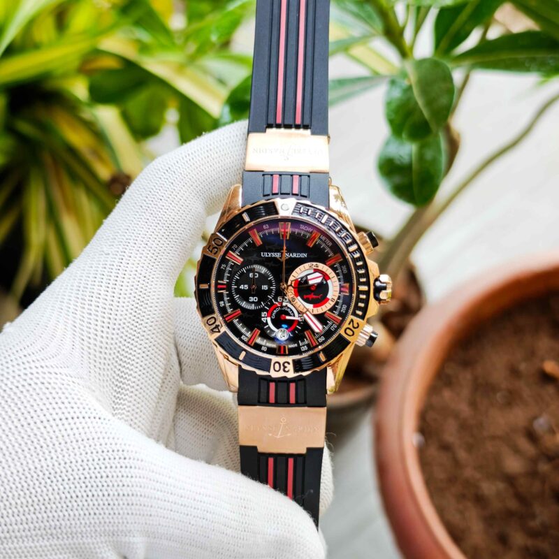 Ulysse Nardin Marine Diver Chronograph Black Dial Red Marking Blue Rubber