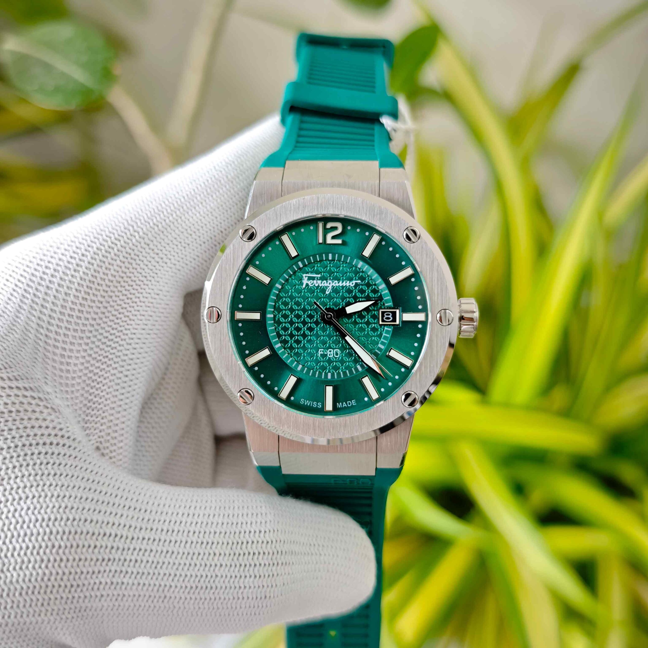 Ferragamo F-80 Steel Green Dial Green Rubber Strap