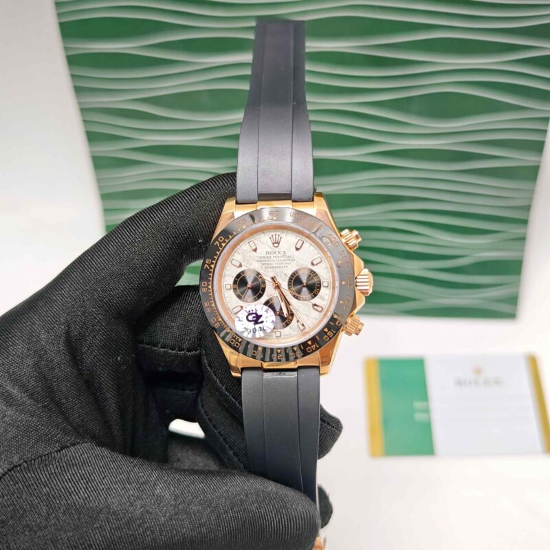 Rolex Oyster Perpetual Cosmograph Daytona Rose Gold White Dial Semi ETA