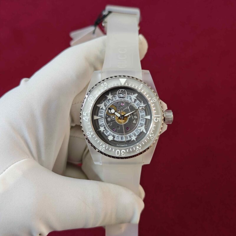 Gucci DIVE YA136344 Steel Transparent Dial White Edition Automatic