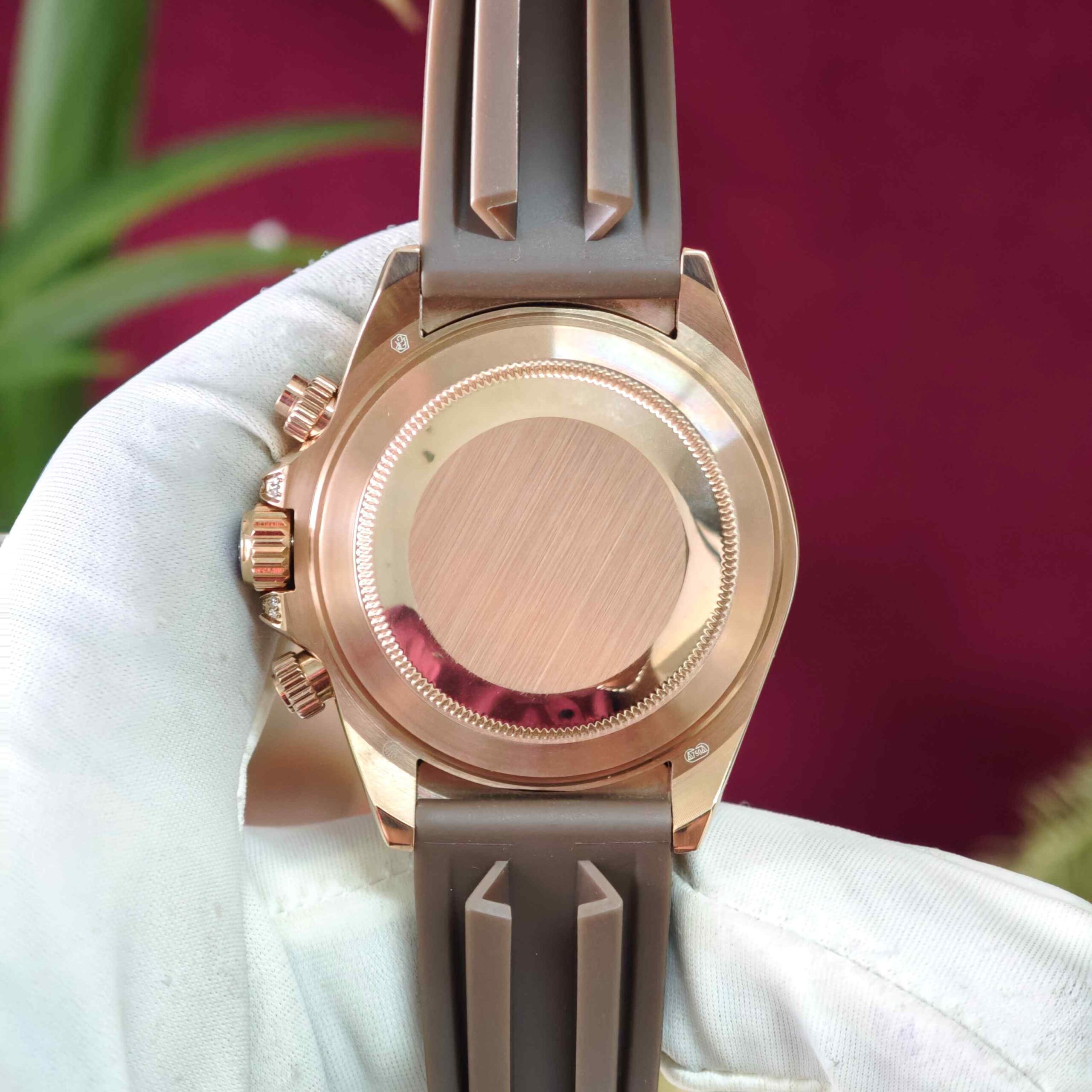 Rolex Cosmograph Daytona Eye of the Tiger full rose gold automatic watch featuring a luxurious diamond-set dial and striking tiger-inspired design.