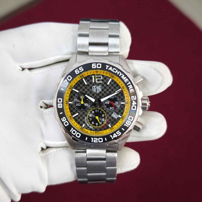 TAG Heuer Formula 1 Steel Grey texter Dial Quartz