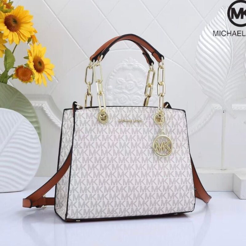 Michael Kors Cynthia Satchel Vanilla/Acorn Bag