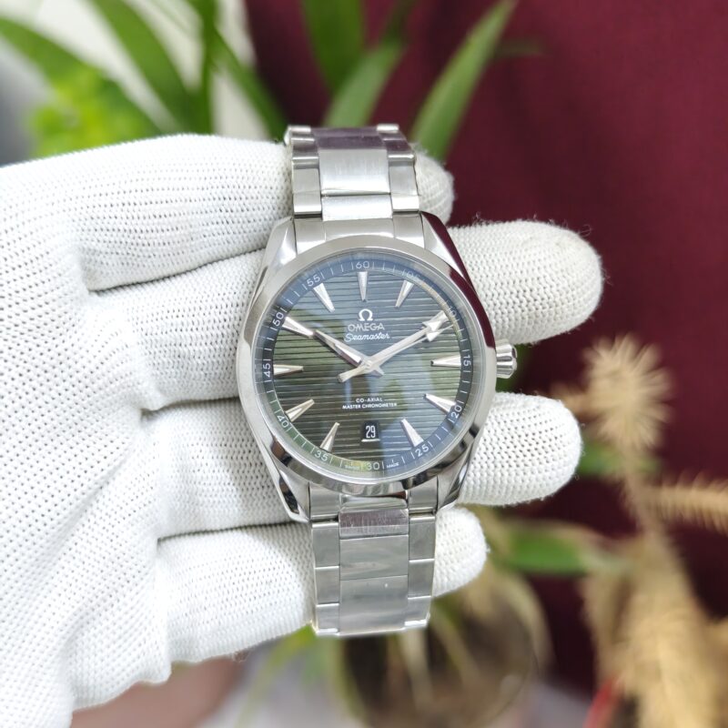 Omega Seamaster Aqua Terra Co-Axial Master Chronometer Green Dial Swiss ETA Automatic Watch with stainless steel bracelet.