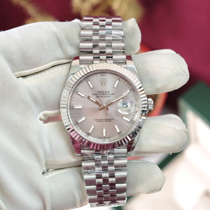 Shop the Rolex Date Just Grey Dial Swiss ETA Calibre 3235 Automatic Movement Watch with sapphire crystal, premium finish, and luxury automatic precision.