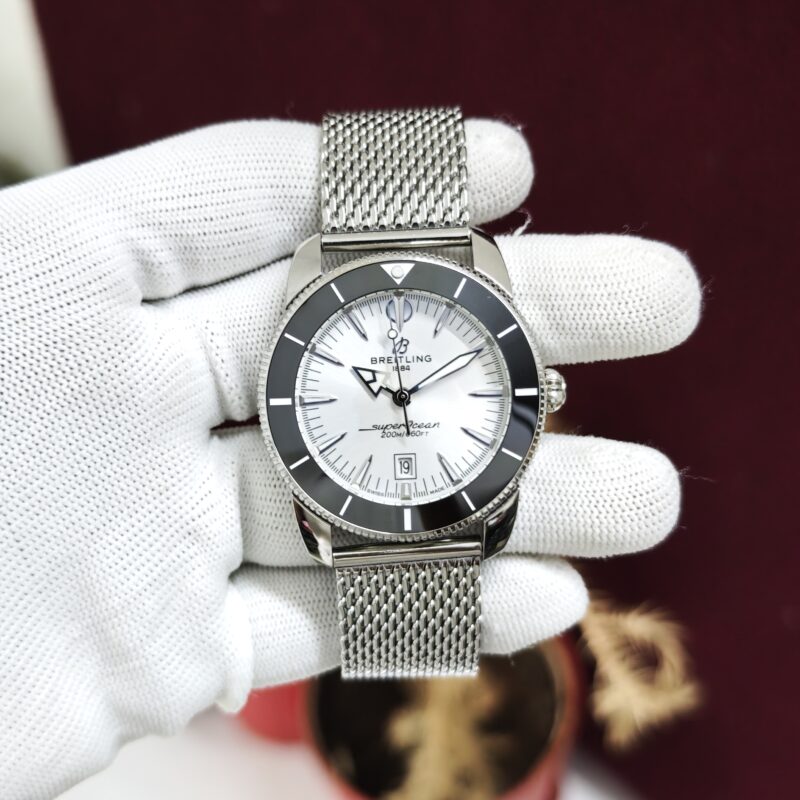 Breitling Superocean White Dial with Stainless Steel Mesh Strap Swiss Quartz Watch
